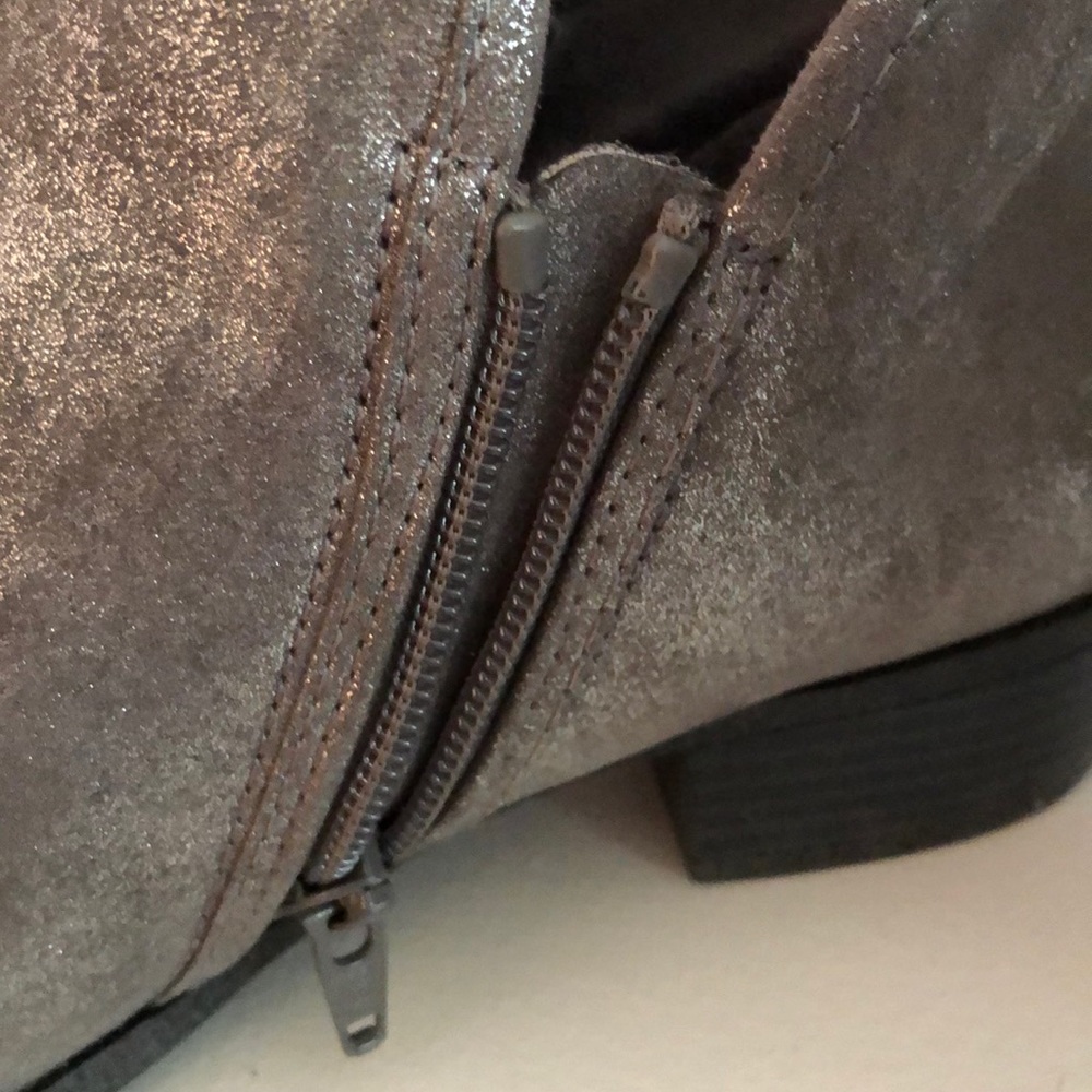 So booties - Picture 4 of 6